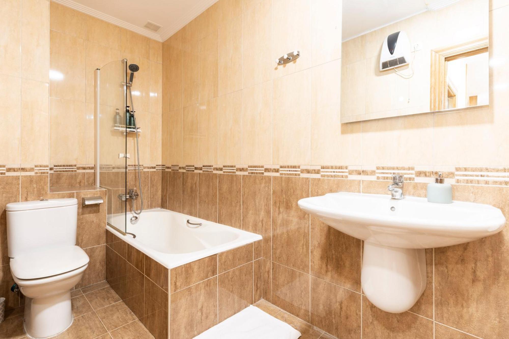 Bonito Y Comodo Apartamento Cerca De La Playa San Sebastián Exteriör bild